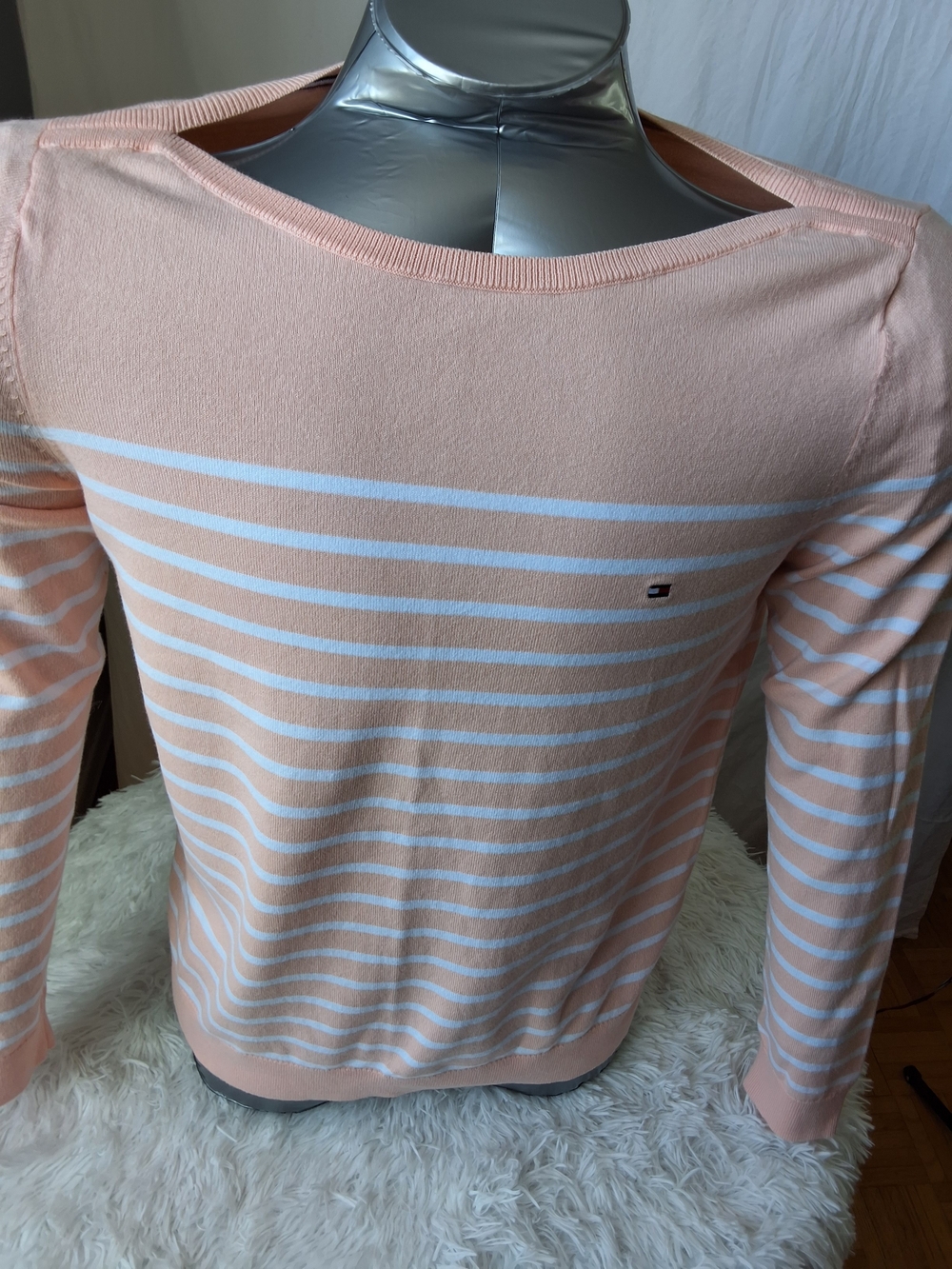 Tommy Hilfiger Women' Striped Boatneck Sweater in Blush & White - Picture 2 of 7